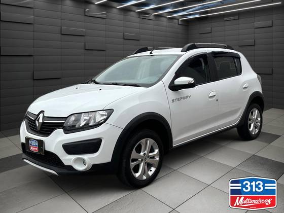 RENAULT SANDERO 1.6 STEPWAY 8V FLEX 4P MANUAL RENAULT SANDERO 1.6 STEPWAY 8V FLEX 4P MANUAL